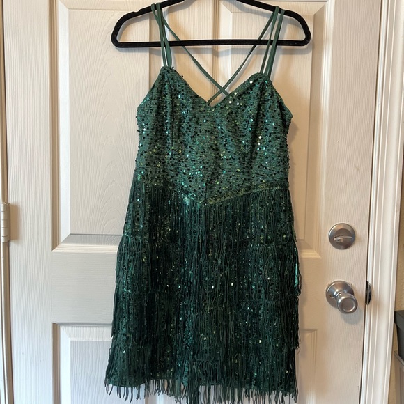 Short Fringe-Layered Dress - Picture 2 of 2